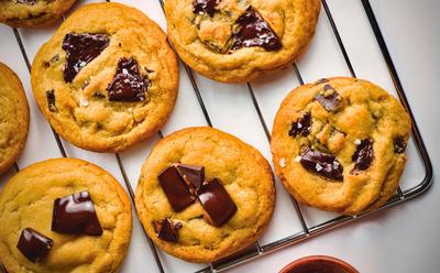 Plant-Based Bakery-Style Chocolate Chunk Cookies