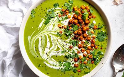 Try This Vegan Pea And Kale Soup