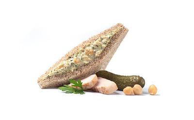 Heura Foods Launches Vegan Chicken Sandwich at 130+ Rodilla Restaurants Across Spain