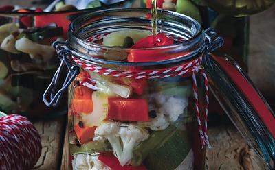 Try These Festive Pickled Vegetables With Oil